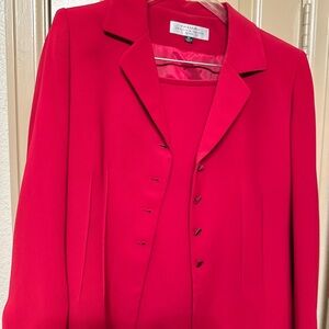 Tahari Women's Bold Red Suit Jacket